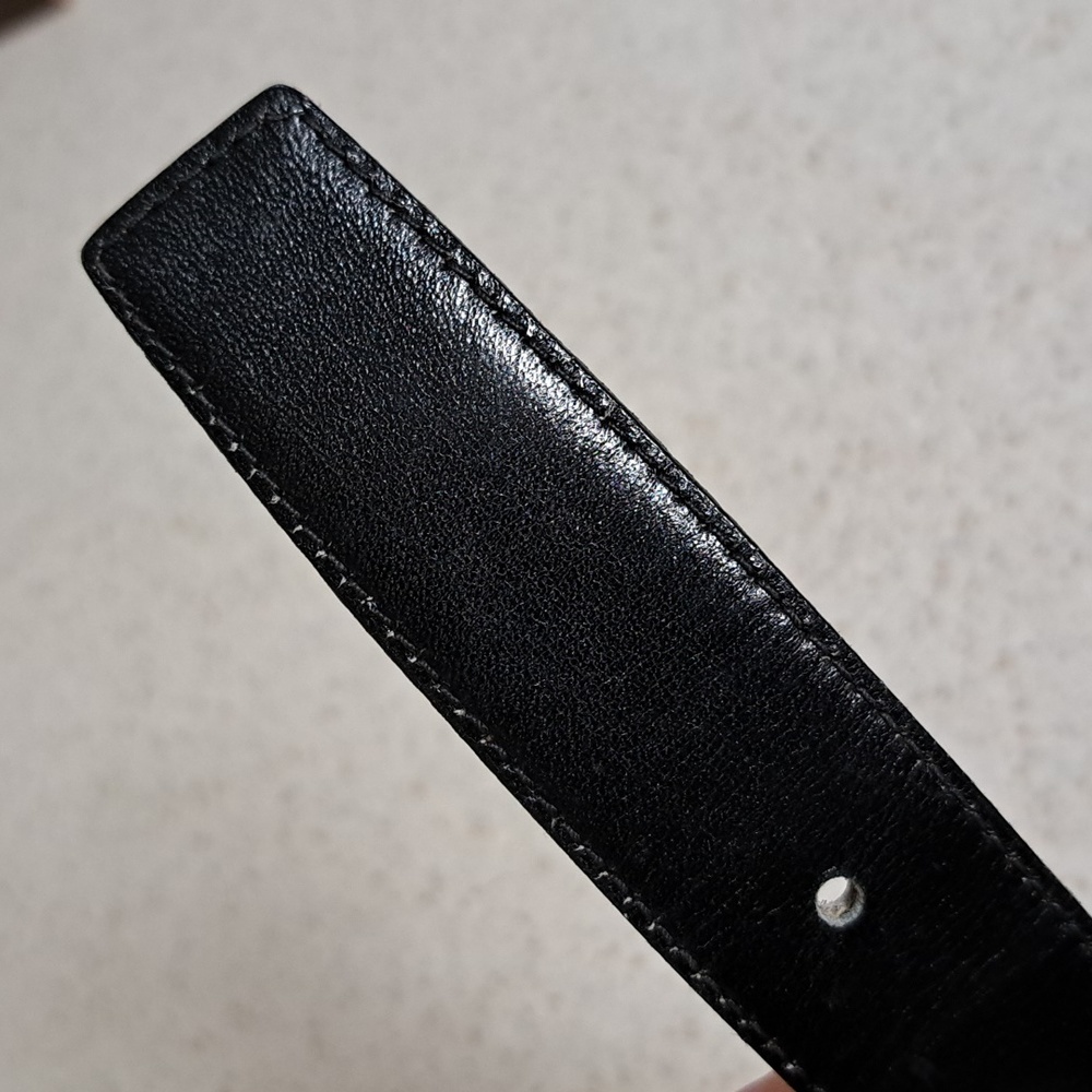 Gucci GG reversible belt 39 ins - Picture 6 of 9